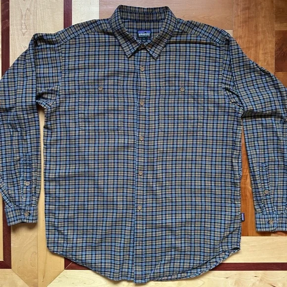 Patagonia Pima long sleeve button up organic cotton lightweight shirt - Picture 9 of 9